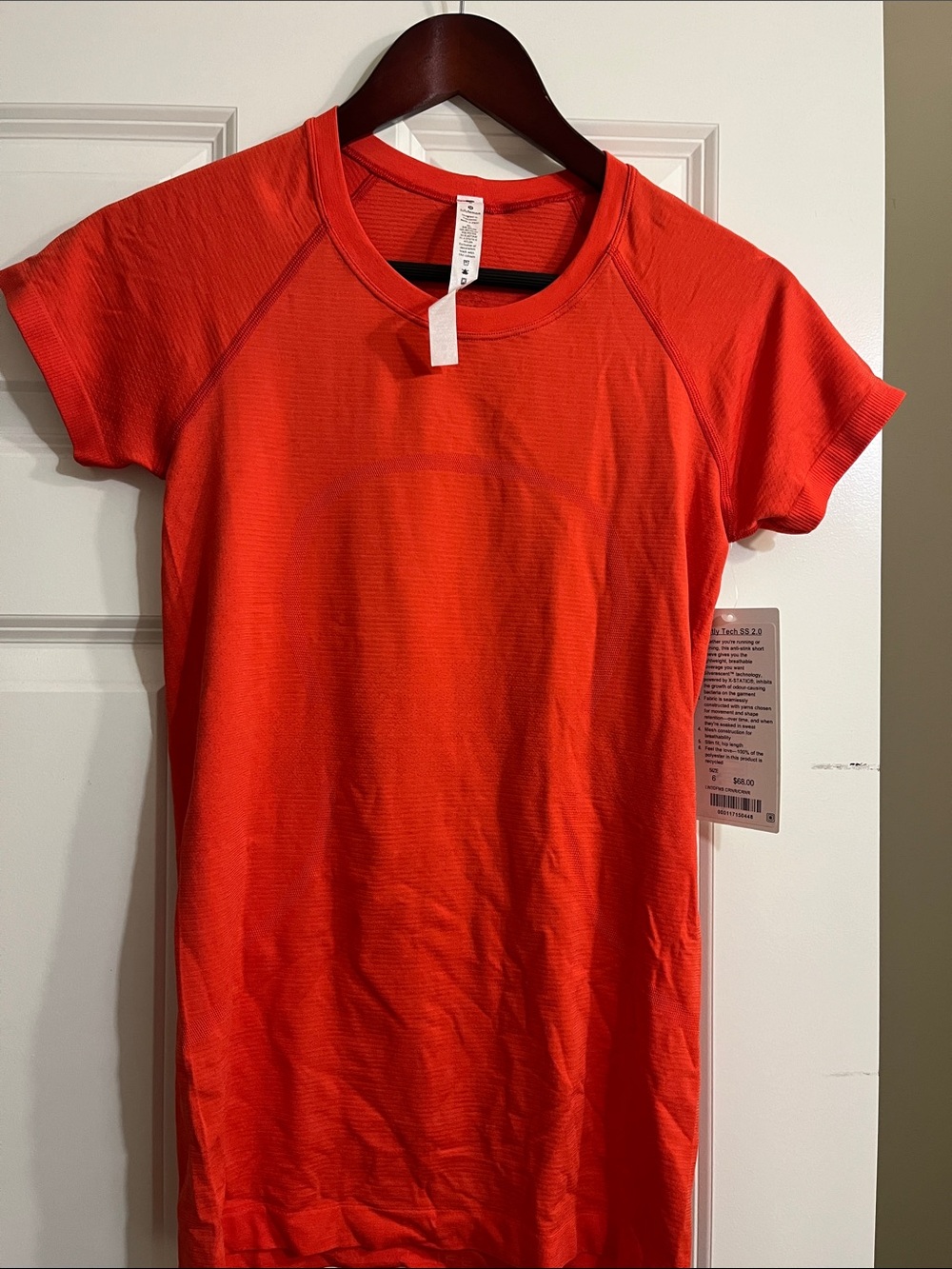 lululemon athletica Short Sleeve Tee in Bright Red